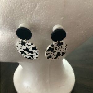 Monochrome Dangle Earrings